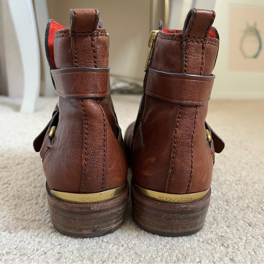 Coach Leoda Dark Ginger Distressed Brown Leather Bootie Ankle Boots Buckle 5.5 - Picture 8 of 14